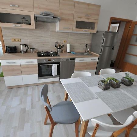 Jirina Appartments Прага Екстер'єр фото