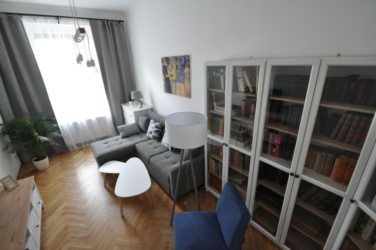 Jirina Appartments Прага Екстер'єр фото